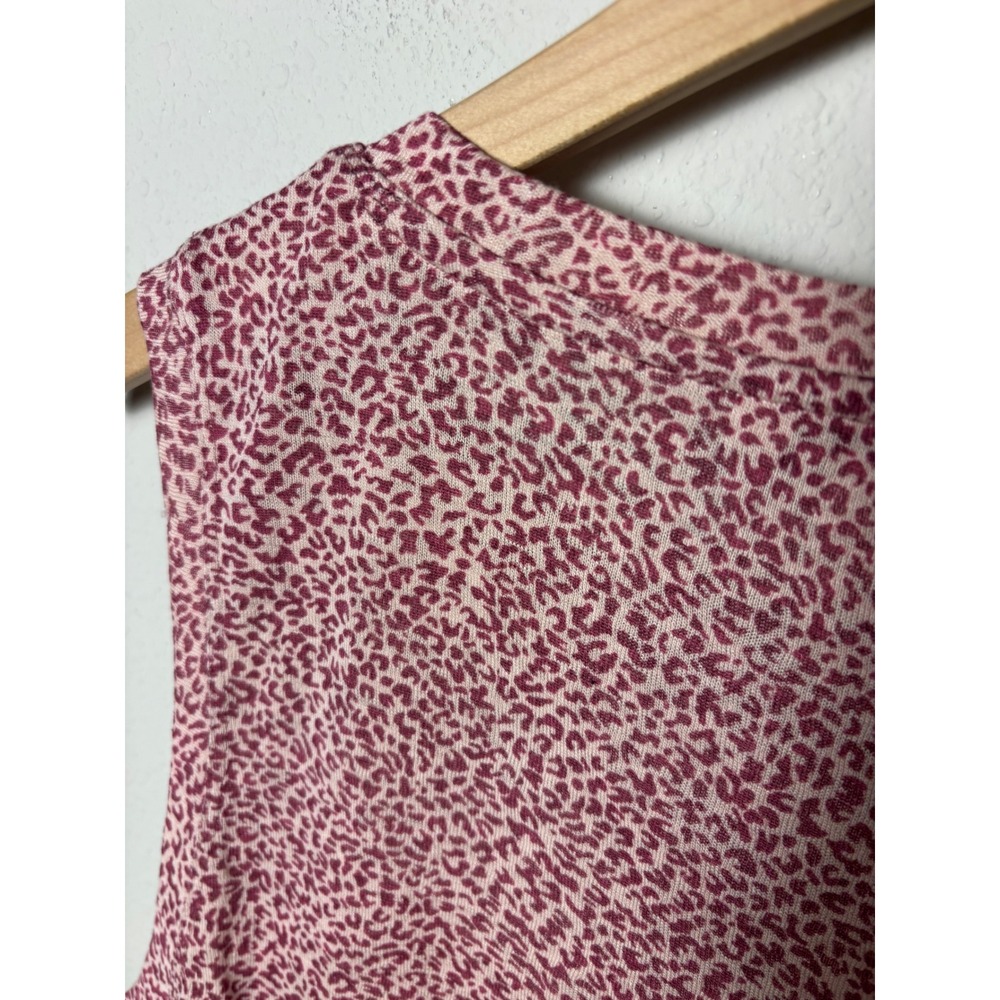 ☀️Athleta Breezy Muscle Tank Pink Leopard Print Sleeveless Top Large - Picture 4 of 4